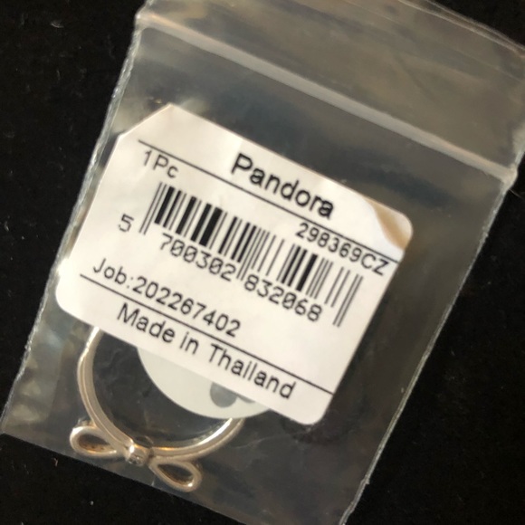 Pandora brilliant sentiments bow ring, Silver, Sz6 - Picture 6 of 7